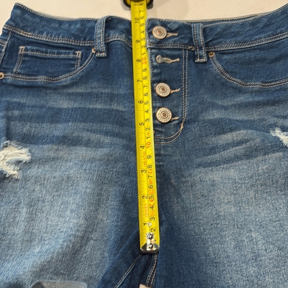 Royalty for me - girls cut off Jean shorts - size 16. Denim - Picture 9 of 11